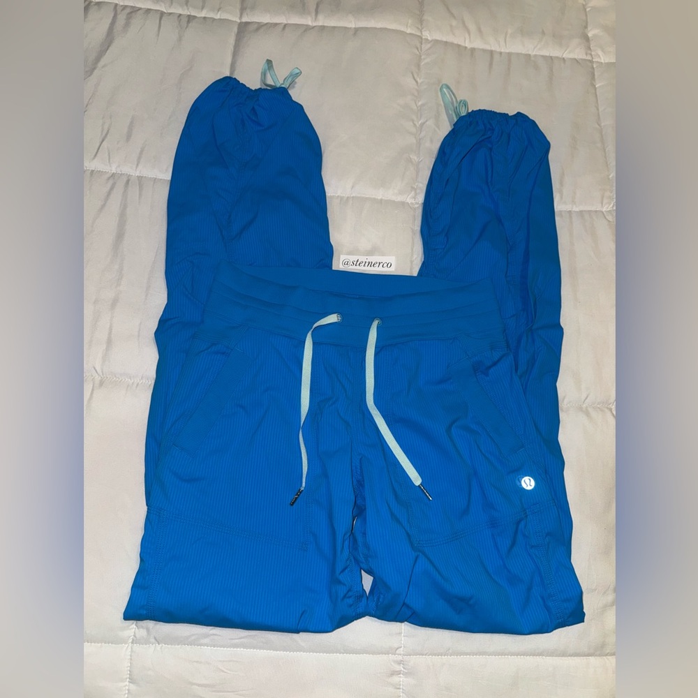 RARE Lululemon Studio Pant II *No Liner
Beach Blanket Blue unlined unicorn - Picture 8 of 14